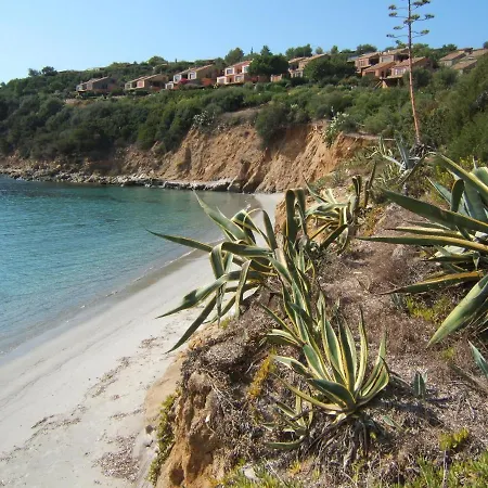 Accu Is Prezzus Villetta Tipo A 80 Mt Dal Mare Villasimius